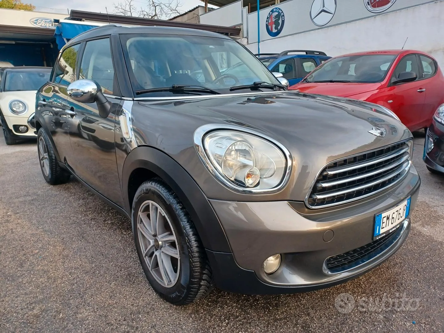 Mini Countryman 2012 photo 2