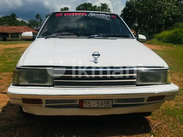 Nissan Sunny 1988 photo 2