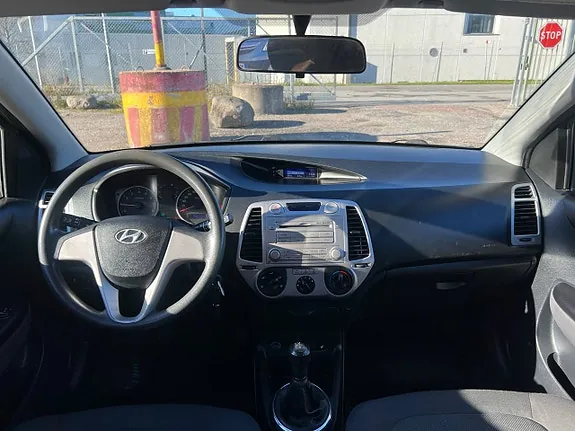 Hyundai I20 2011 photo 5
