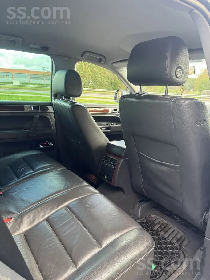 Volkswagen Touareg 2005 photo 4