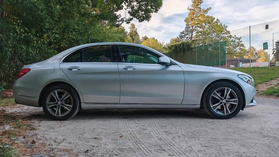 Mercedes-Benz C 200