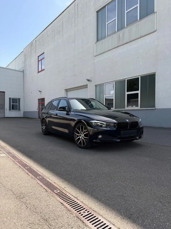 BMW 318D Touring