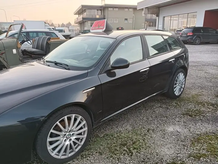 Alfa Romeo 159