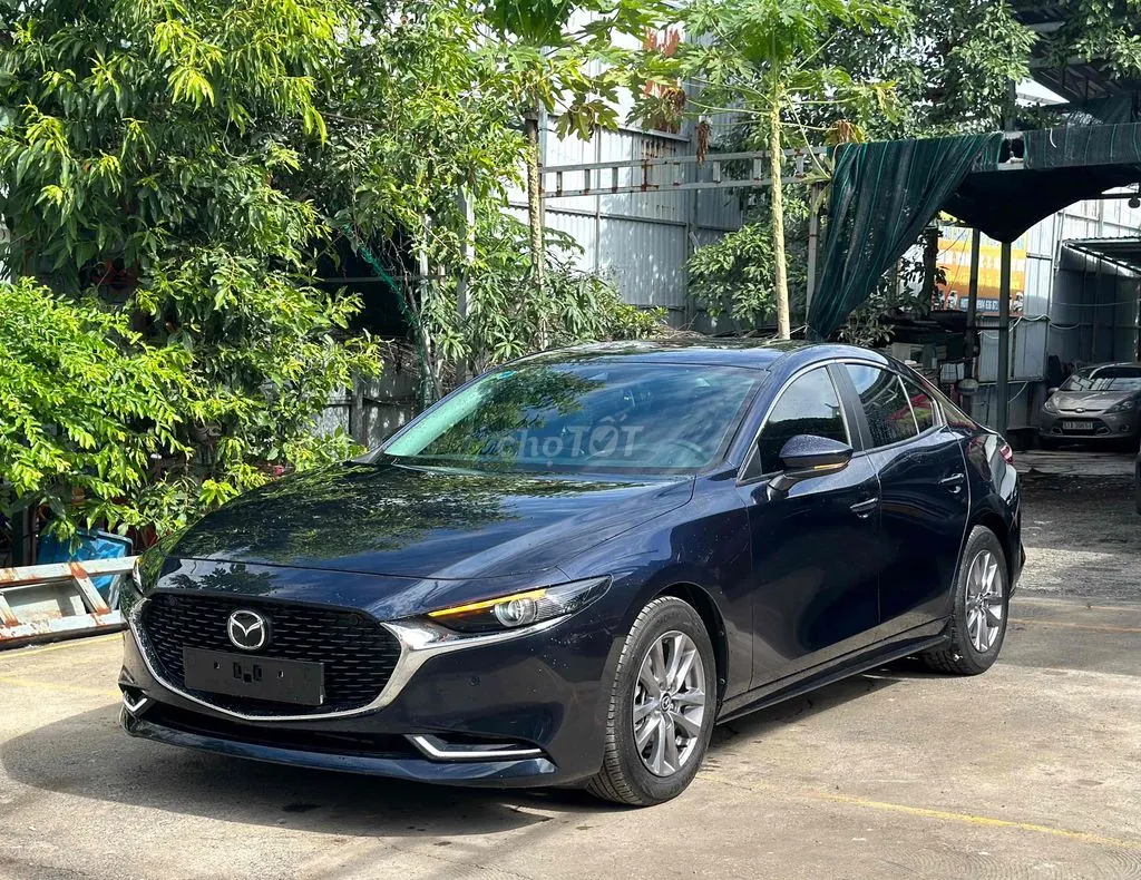 Mazda 3 2022 photo 3