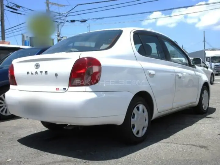 Toyota Platz