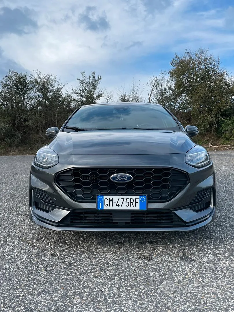 Ford Fiesta 2023 photo 2
