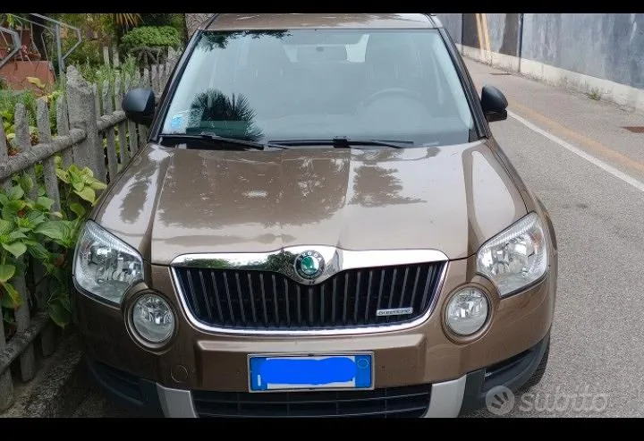 Skoda Yeti 2012 photo 2