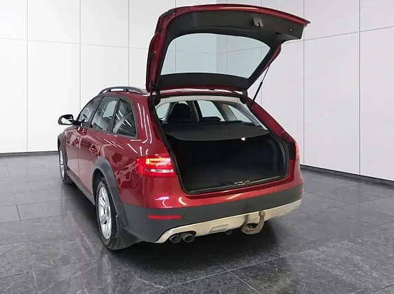 Audi A4 Allroad 2010 photo 5
