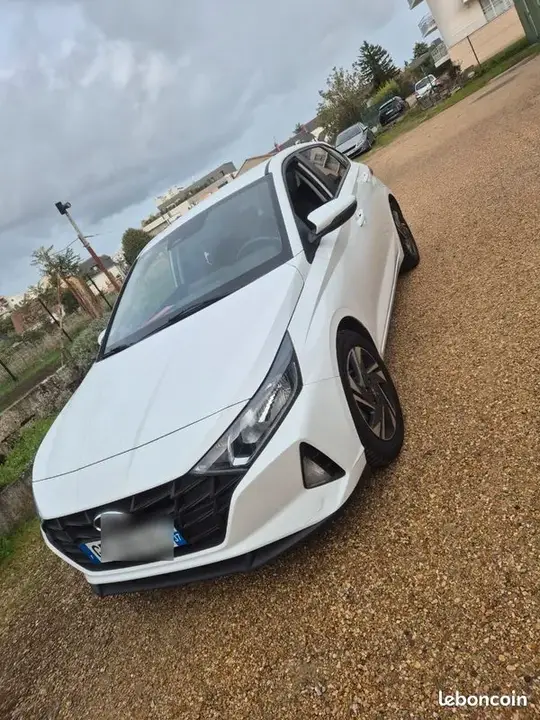 Hyundai I20