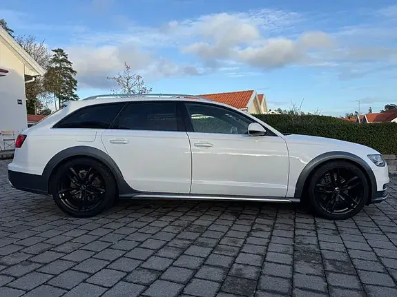 Audi A6 Allroad 2015 photo 2