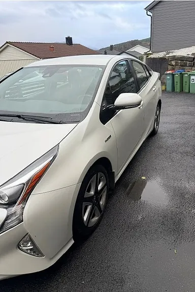 Toyota Prius 2016 photo 3