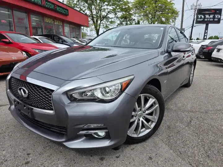 Infiniti Q50 2016 photo 2