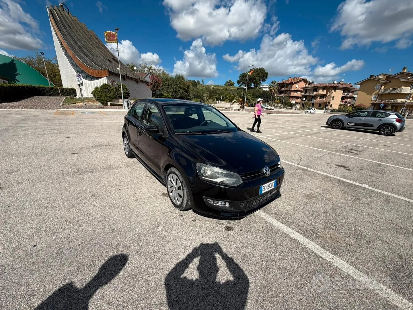 Volkswagen Polo 2010 photo 2