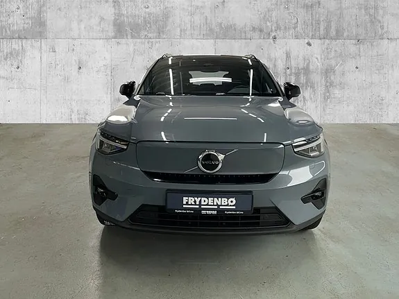 Volvo Xc40 2023 photo 2