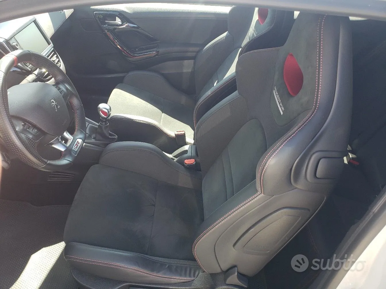 Peugeot 208 Gti 2017 photo 3