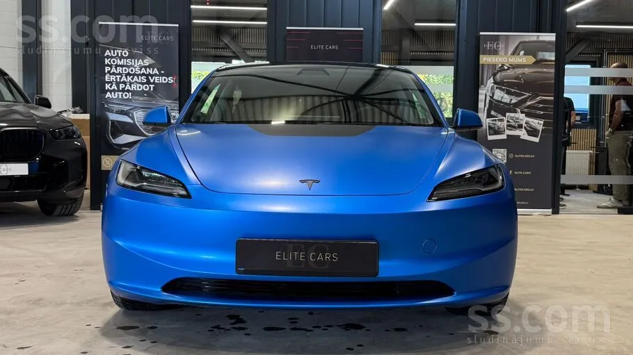 Tesla Model 3 2023 photo 3