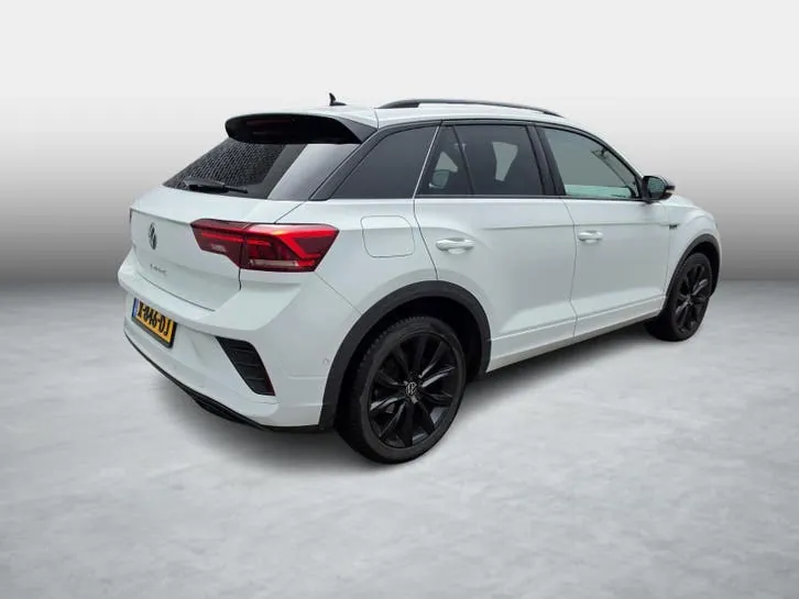 Volkswagen T-Roc 2022 photo 2