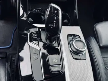 BMW X3 2018 photo 2