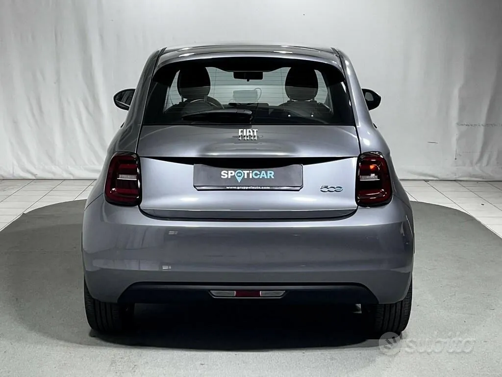 Fiat 500 2024 photo 4