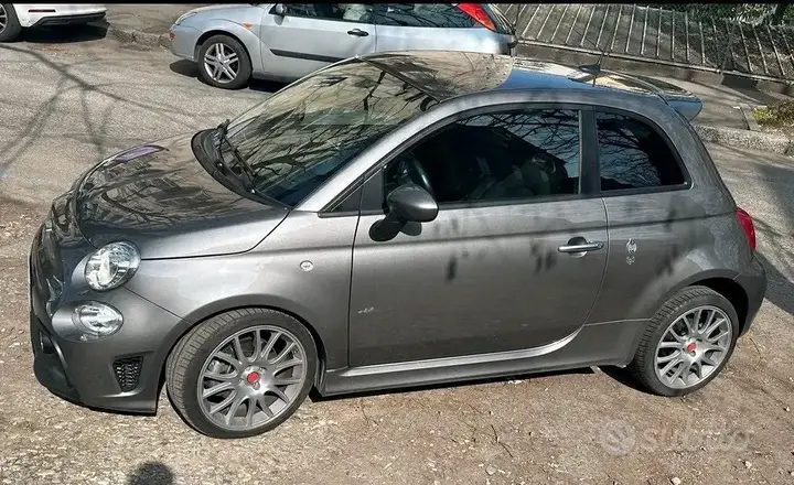 Abarth 595 2019 photo 2