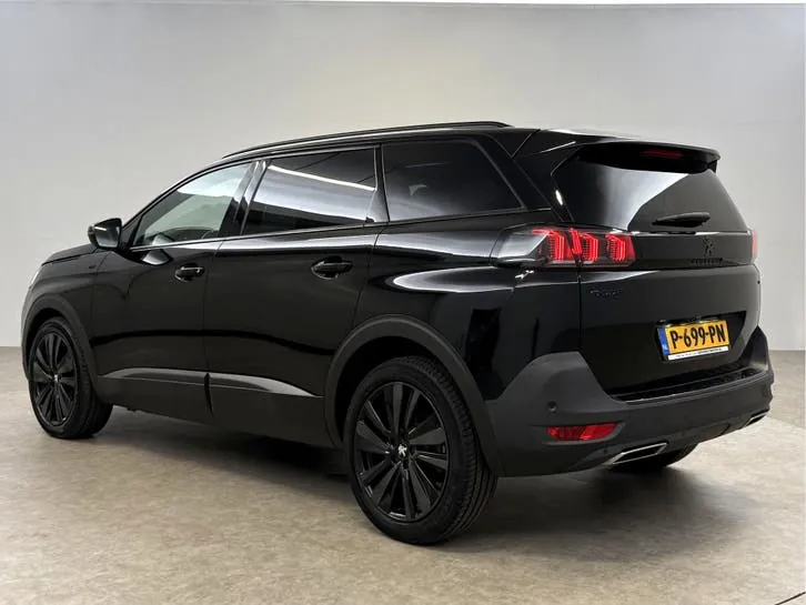 Peugeot 5008 2022 photo 3