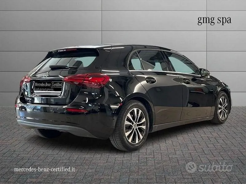 Mercedes-Benz Claسة A 2023 photo 2