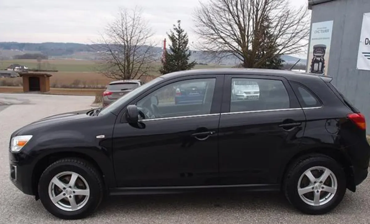 Mitsubishi Asx 2015 photo 2