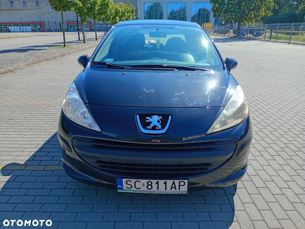Peugeot 207 2006 photo 3