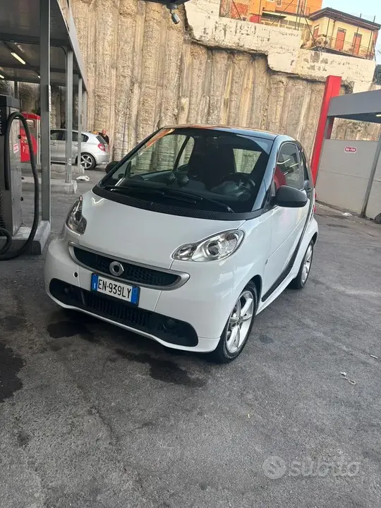 Smart Fortwo 2012 photo 4