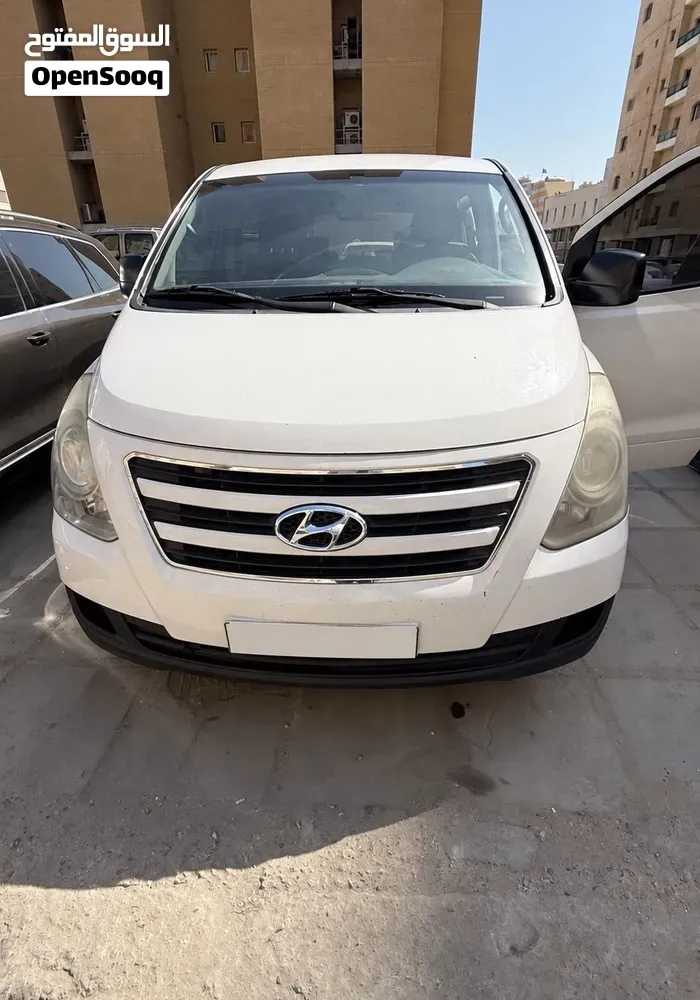 Hyundai H1 2017 photo 3