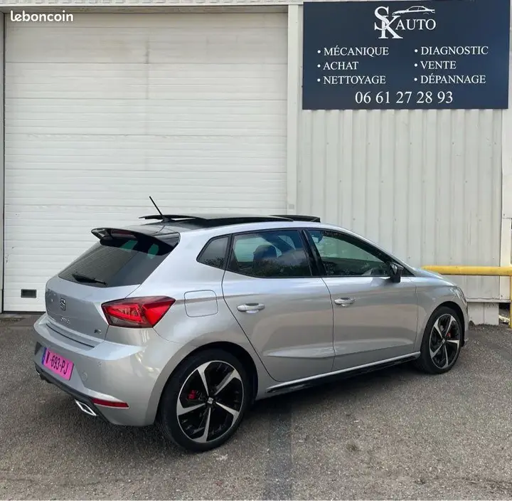Seat Ibiza 2022 photo 4