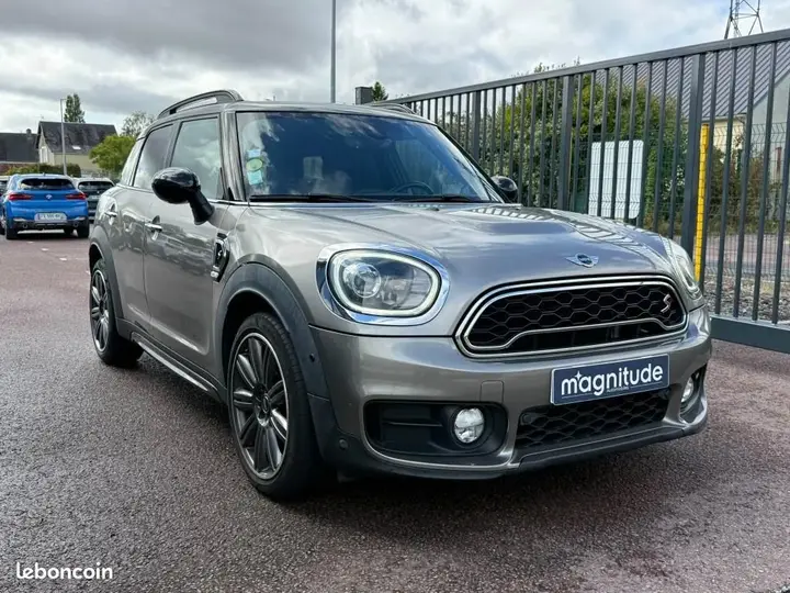 Mini Countryman 2018 photo 2