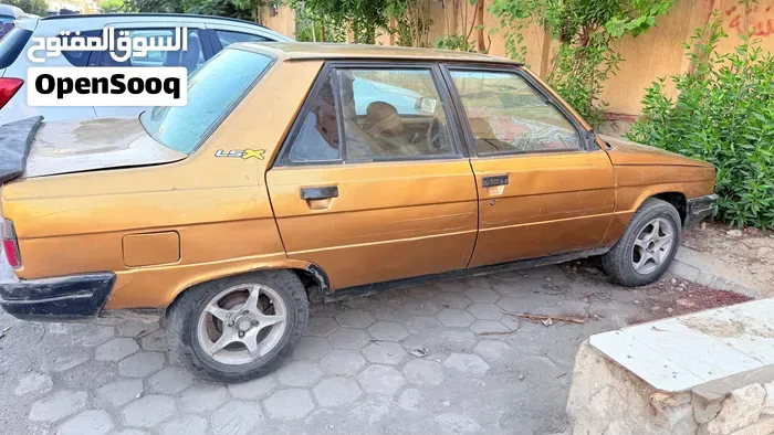 Renault 9 1984 photo 2