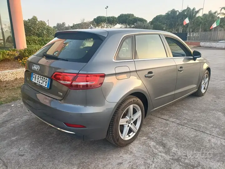 Audi A3 2018 photo 2