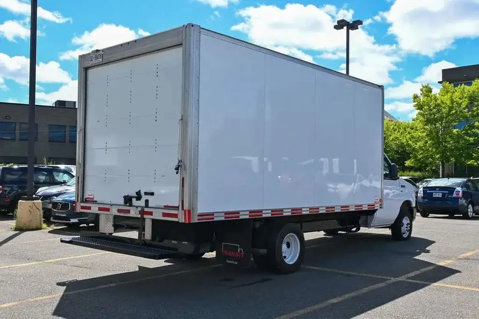 Ford E-Series 2018 photo 5