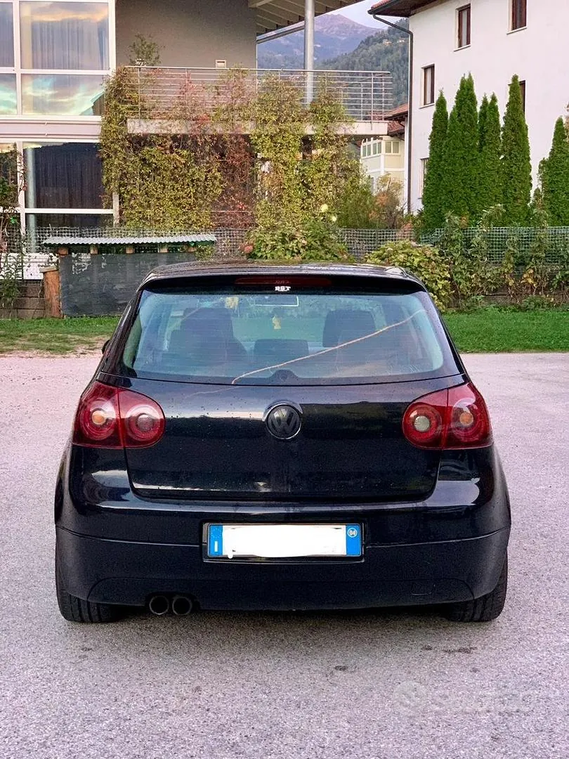 Volkswagen Golf 2004 photo 3