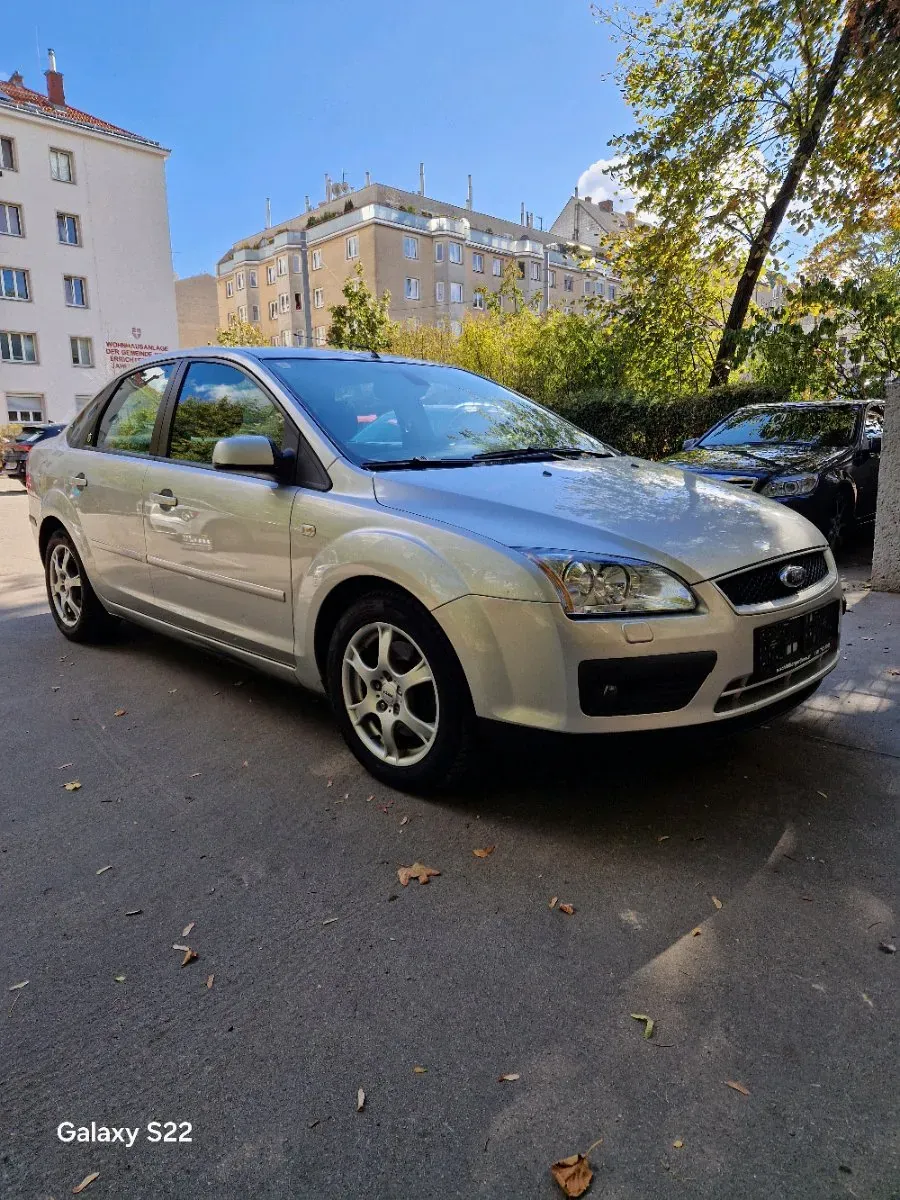 Ford Focus 2006 photo 3