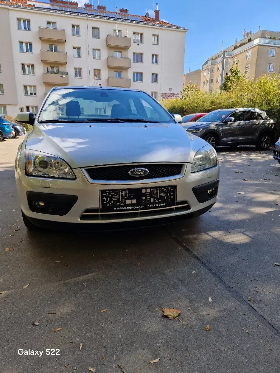 Ford Focus 2006 photo 2