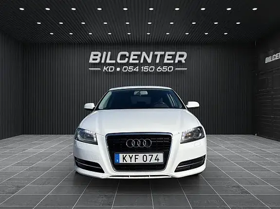 Audi A3 2011 photo 2