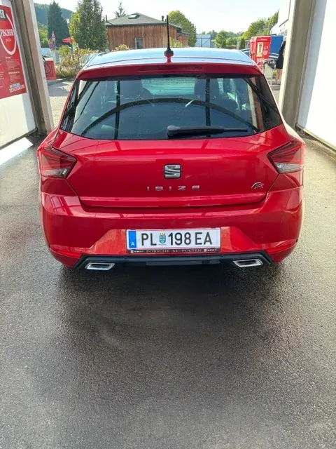 Seat Ibiza 2021 photo 2