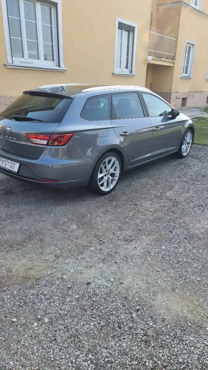 Seat Leon 2014 photo 3