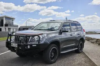 Toyota Land Cruiser Prado 2013 photo 3