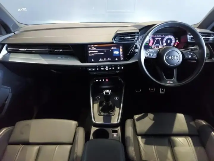 Audi A3 2023 photo 3