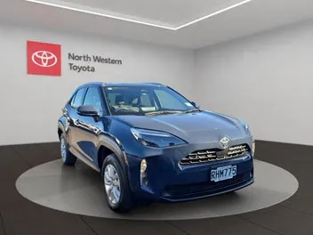 Toyota Yaris Cross 2025 photo 2