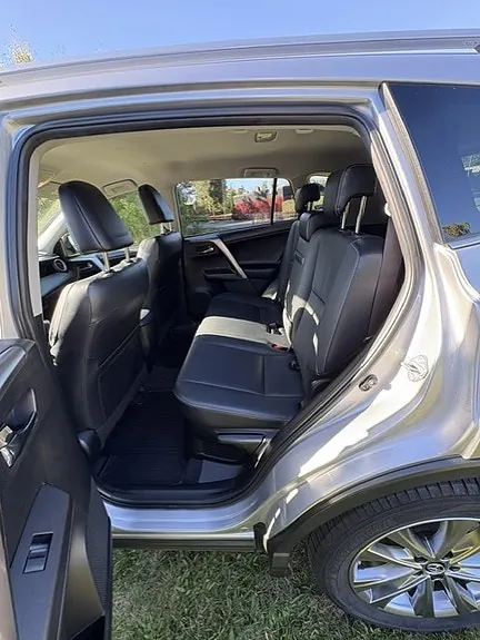 Toyota Rav4 2018 photo 4