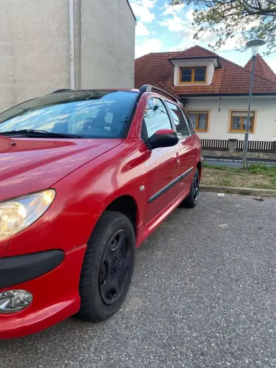 Peugeot 206 2006 photo 2