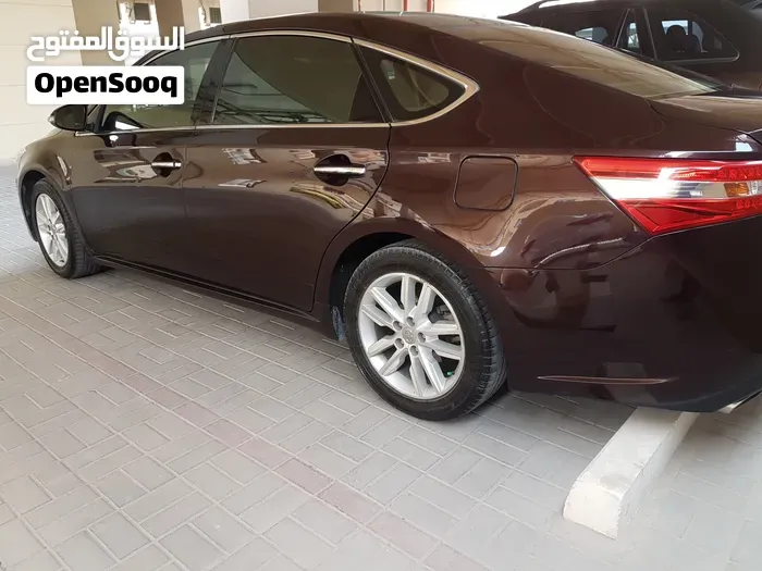 Toyota Avalon 2013 photo 3