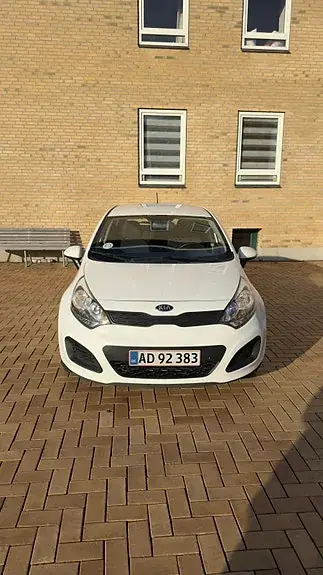 Kia Rio 2013 photo 5