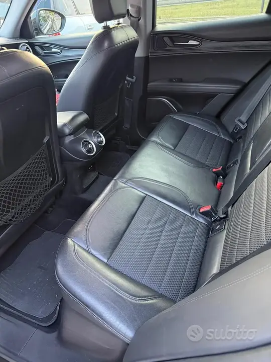 Alfa Romeo Stelvio 2018 photo 5