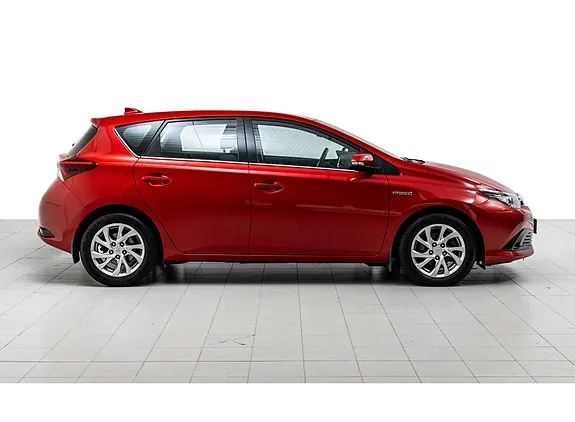 Toyota Auris 2016 photo 5